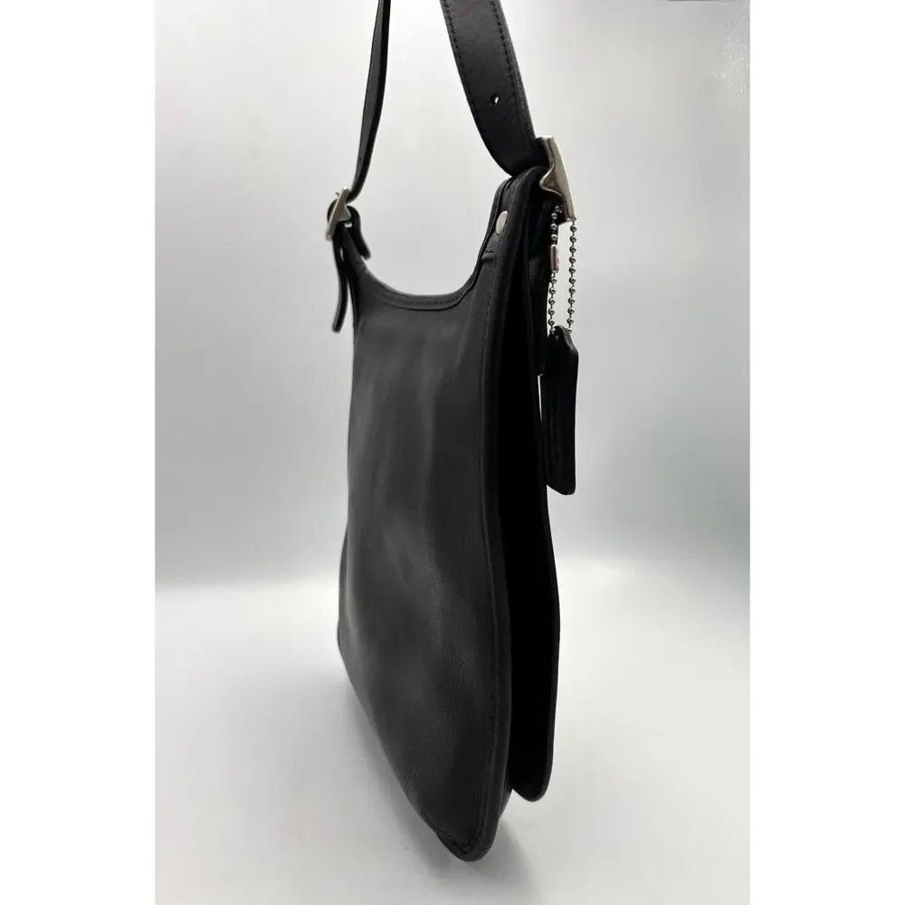 Coach 9131 Saddle Flap Crossbody | 90s Leather Hippie Bag | Vintage Minimal - Picture 4 of 16